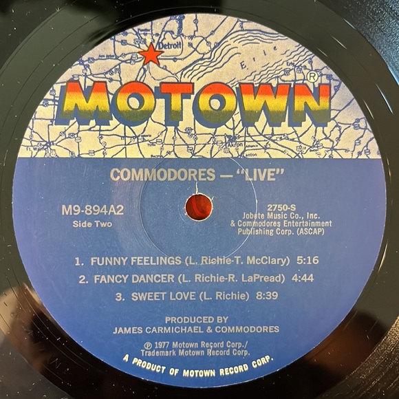 Commodores - “Live” Vinyl 2x LP - Picture 5 of 7